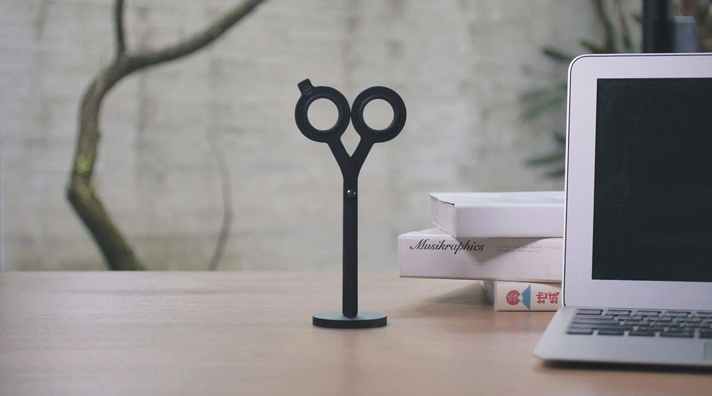 Black Scissors