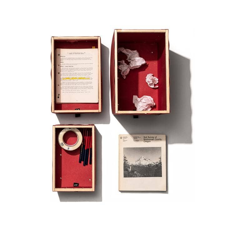 WELDER PAPER STACKING BOX