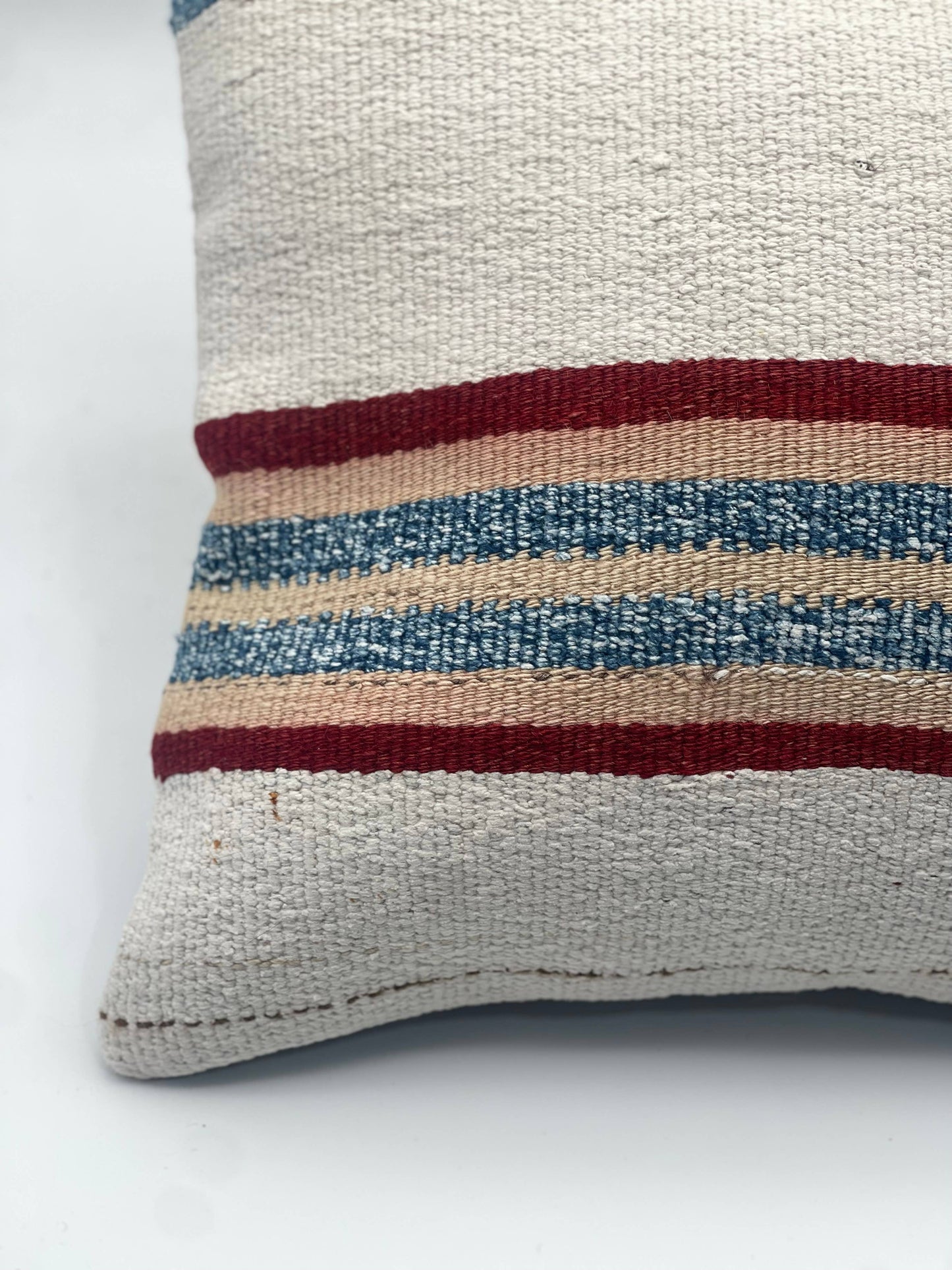 Vintage Turkish Kilim Pillow Cover| 20 x 20 Sevgili 